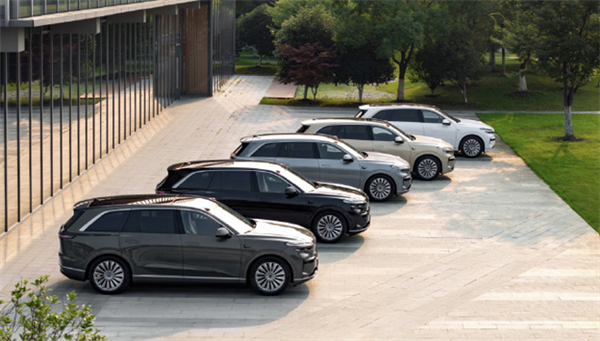 李斌：蔚來品牌明年會推出兩款大型SUV 分別為ES9和ES7